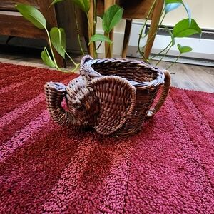 Wicker Elephant Planter